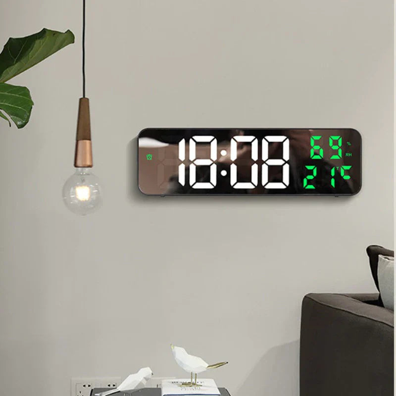 LED Digital Väggklocka med Temperatur- och Luftfuktighetsdisplay