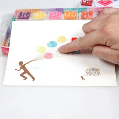 Kreativt Fingerfärgning Album