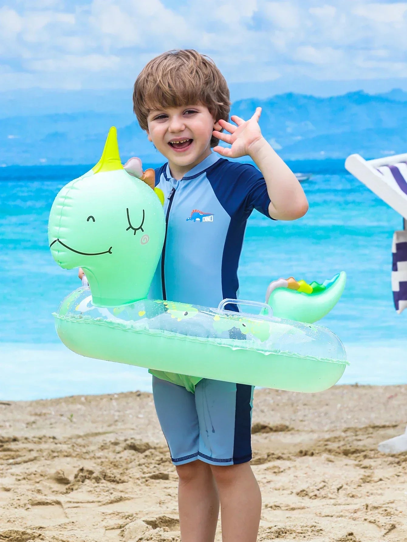 Carvallo | DinoFloat – Den uppblåsbara dinosaurie-simringen för barn