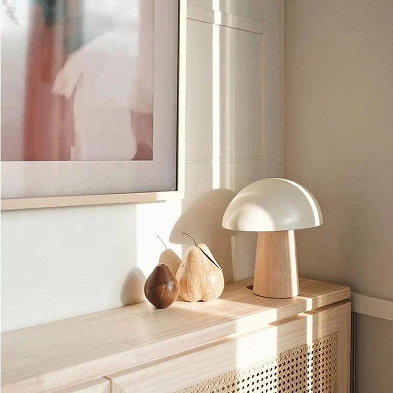 Carvallo – Minimalist Bordslampa med Skandinavisk Charm
