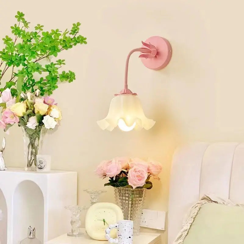 FrenchBloom - Vägglampa Sovrum Med Blomdesign