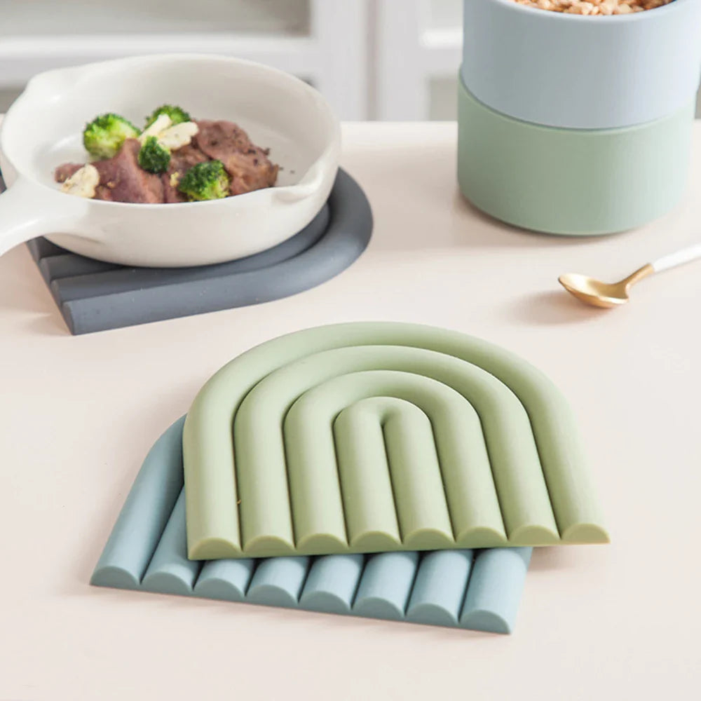 Carvallo-Bordunderlägg Coloriva Rainbow | Värmebeständig & halkfri | För grytor, stekpannor & glas | Färgglad & multifunktionell