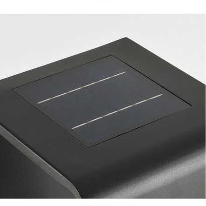 Modern solterrasslampa