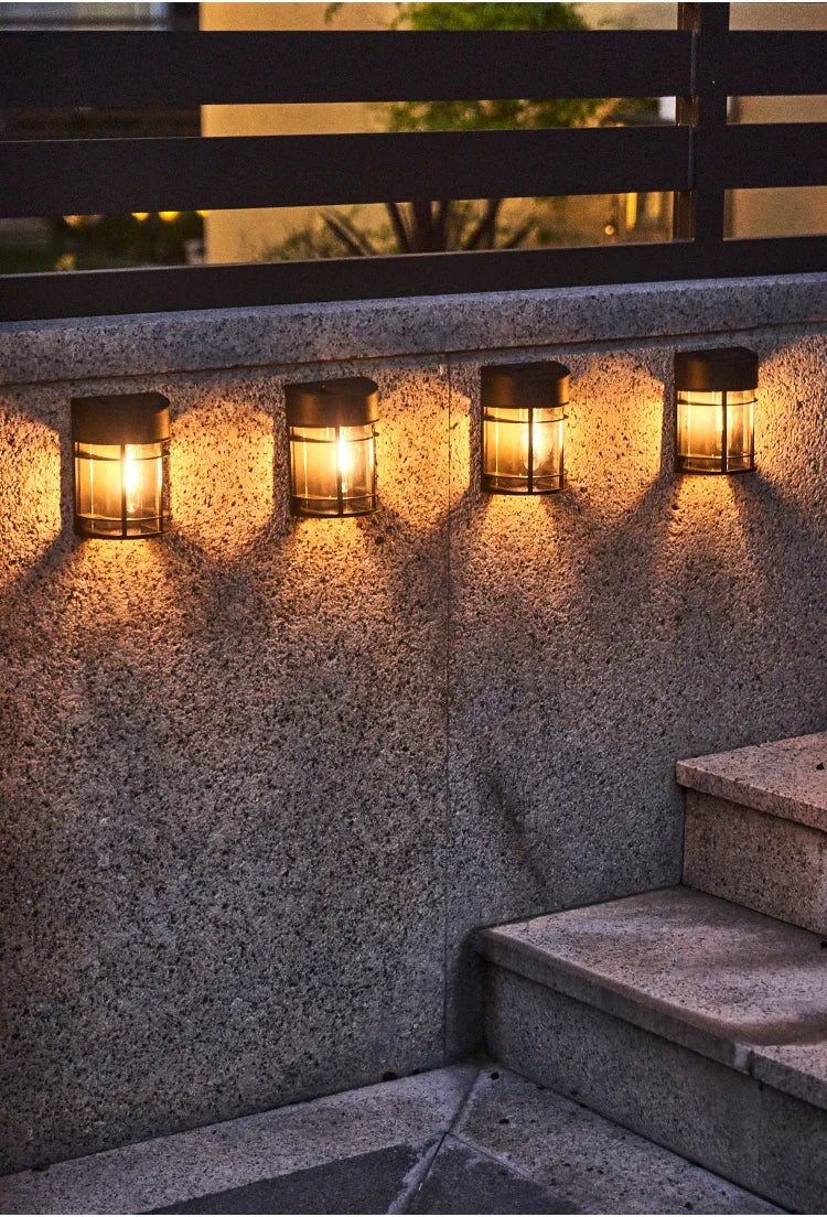 Utomhusvägglampa med glas och galler – LED trädgår belysning, väderbeständig för terrass &amp; balkong