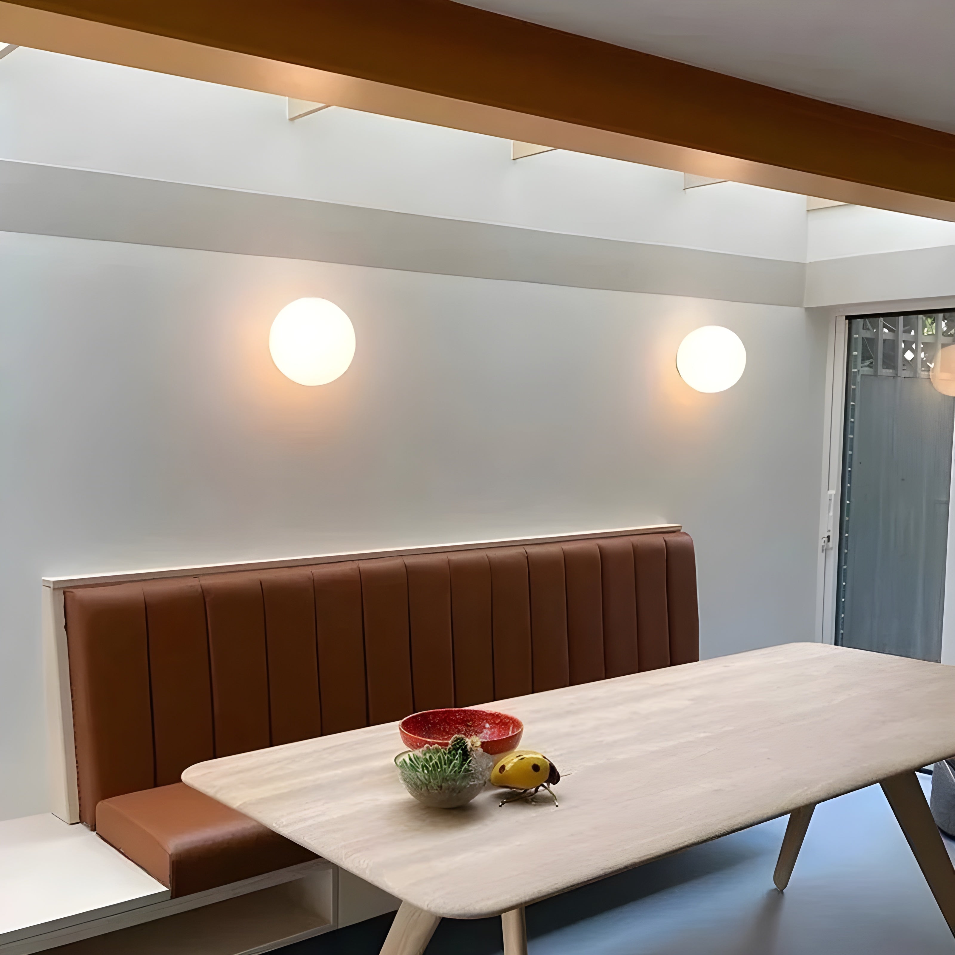 Rund Glas Vägglampa – Modern LED Lampa för Vardagsrum eller Hall