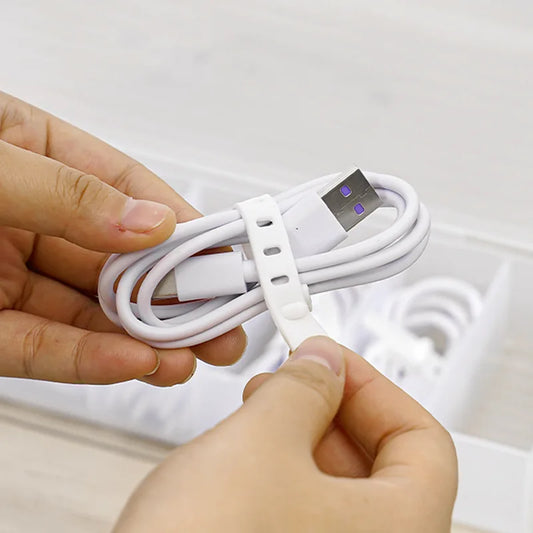 Carvallo Transparent Förvaringslåda för Datakablar | Firkantig Kabelbox i Plast | Skrivbordsorganisatör för Hörlurar, Laddare & Kontorsmaterial