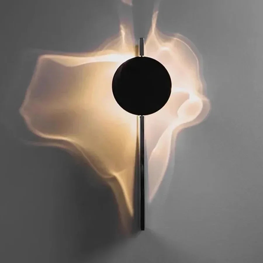 Ljorra Veil | LED-vägglampa med skuggeffekt och vågigt design för sovrum och hall
