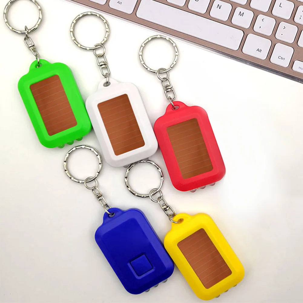 Carvallo BeamKey Solar LED Nyckelring med 3 LEDs | Uppladdningsbar & Väderbeständig | Nödbelysning för Utomhus & Vardag