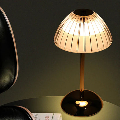 LumeLuxe – Dimbart LED Bordslampa med Skandinavisk Design &amp; USB