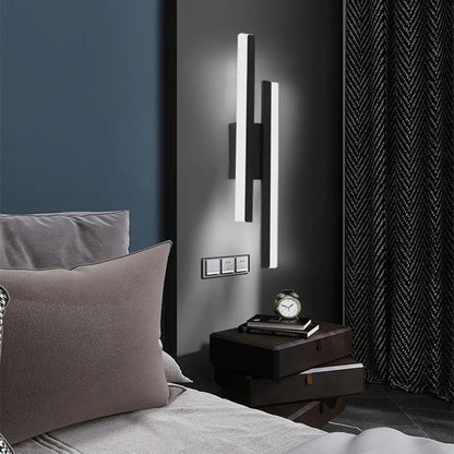 LumiGlow LED Vägglampa – Elegant Minimalistisk Belysning för Moderna Interiörer