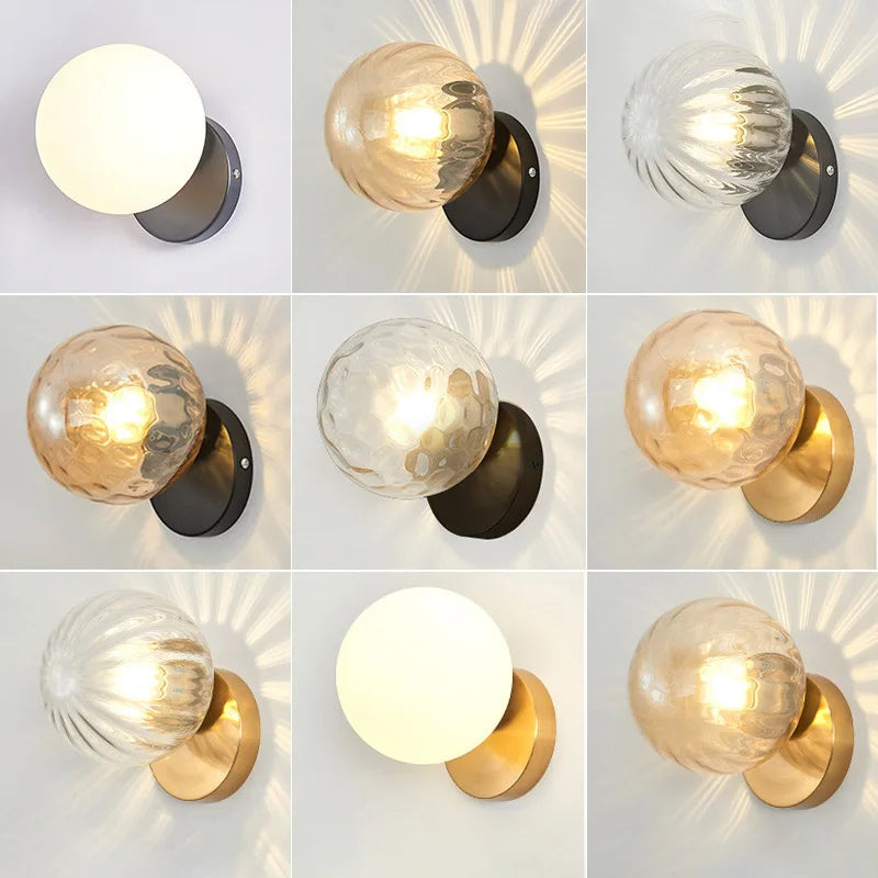 GoldLicht - Modern Guld Vägglampa Med Glaskula