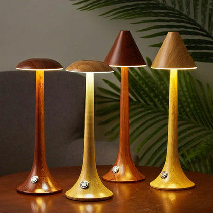 LumaWood - Uppladdningsbar LED Bordslampa med Trädesign, Dimbar och Trådlös