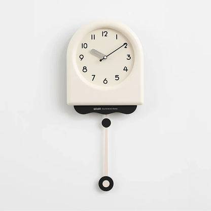 CremePendulum - Koreansk Stil Väggklocka med Modernt Design