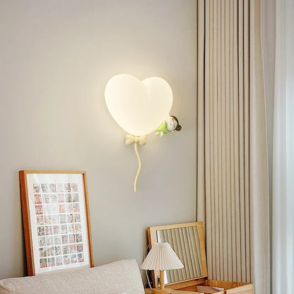 LoveLicht - Rosa Kronmoln Hjärtdesign LED Sänglampa
