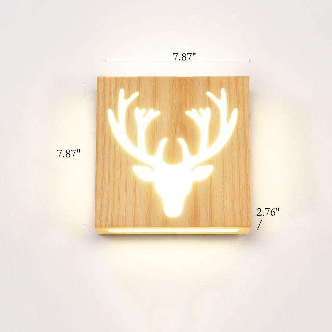 NatureShine - Modern LED-vägglampa i massivt trä med lekfullt mönster