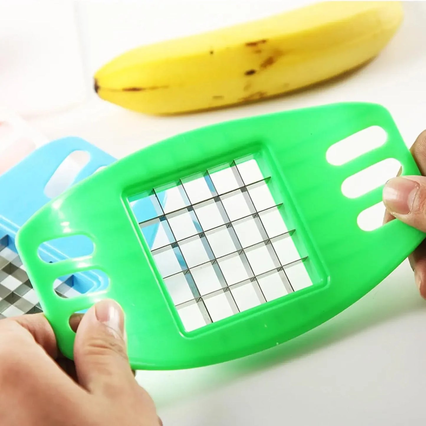 Carvallo Cutter Pro Pommes-skärverktyg för potatis & grönsaker | Kompakt köksassistent för jämna stavar