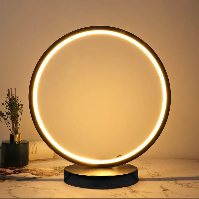 FleurGlow - Lyxig Sidobordslampa