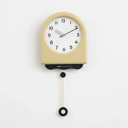 CremePendulum - Koreansk Stil Väggklocka med Modernt Design