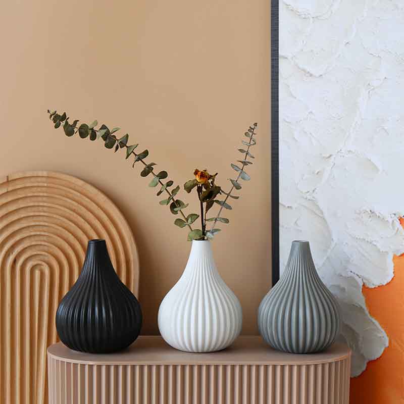 ScandiBloom - Minimalist Nordic vases for elegant and modern decor