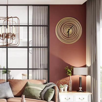 Carvallo - Klassisk gyllene väggur för elegant heminredning