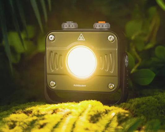 Carvallo Arbetsstrålkastare | 8000 mAh Batteri | Steglöst Dimmbar & Återuppladdningsbar | COB-LED Campingljus med Hängare & Magnet