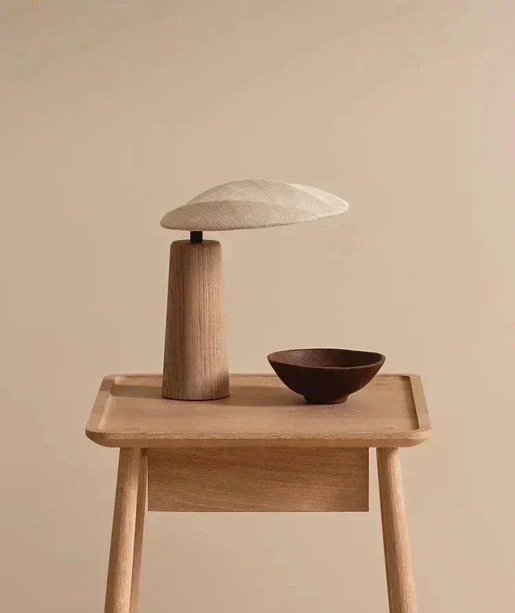 CalmAura - Retro Lampa med Naturlig Trästruktur