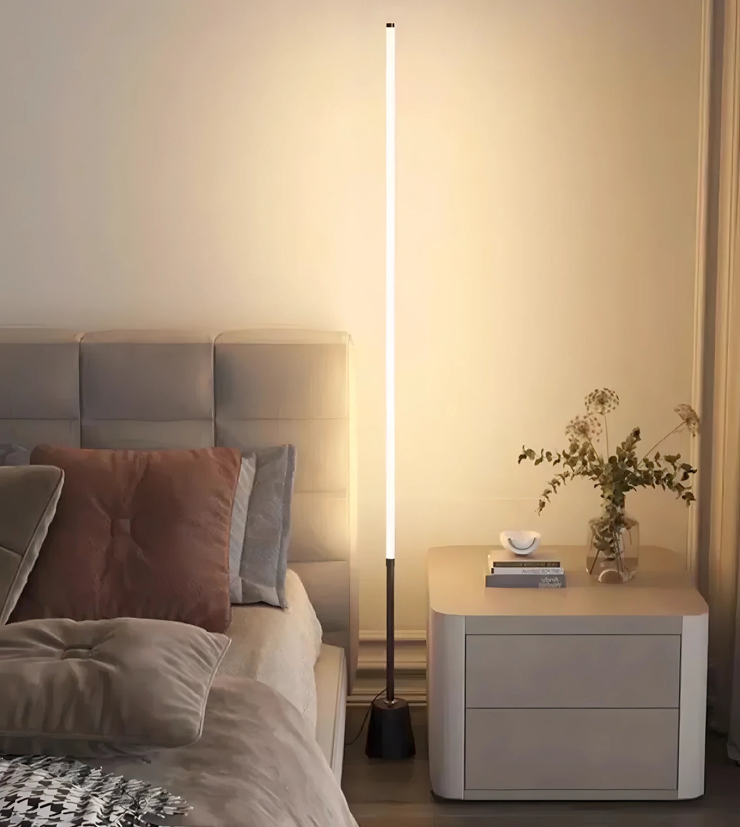 Dexter - Slank Justerbar LED-strips Golvlampa med Dimbara