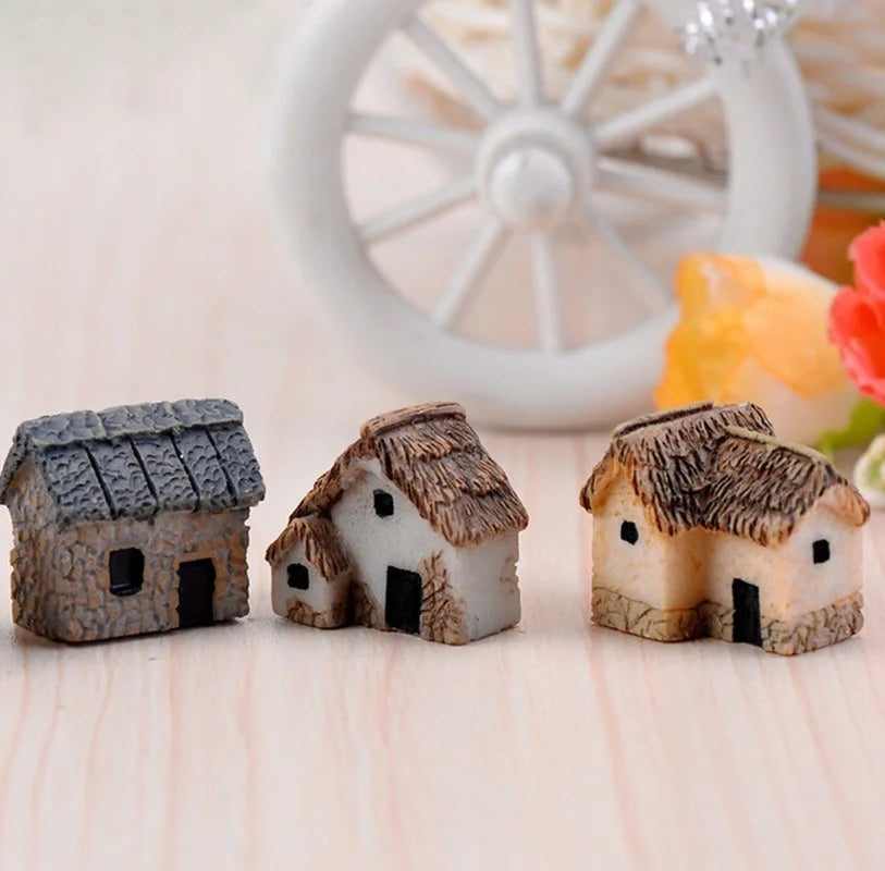 Carvallo FairyHome Set Miniatyrhus 4-pack | Feingård & Dekorationsfigurer | Harts | 2x2x1,5 cm | För DIY & Sagoträdgårdar