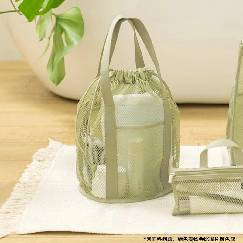 Carvallo MeshBag Kosmetiktasche mit Kordelzug | Stort volym & Fällbar | Nylon-nät | Mörkblå