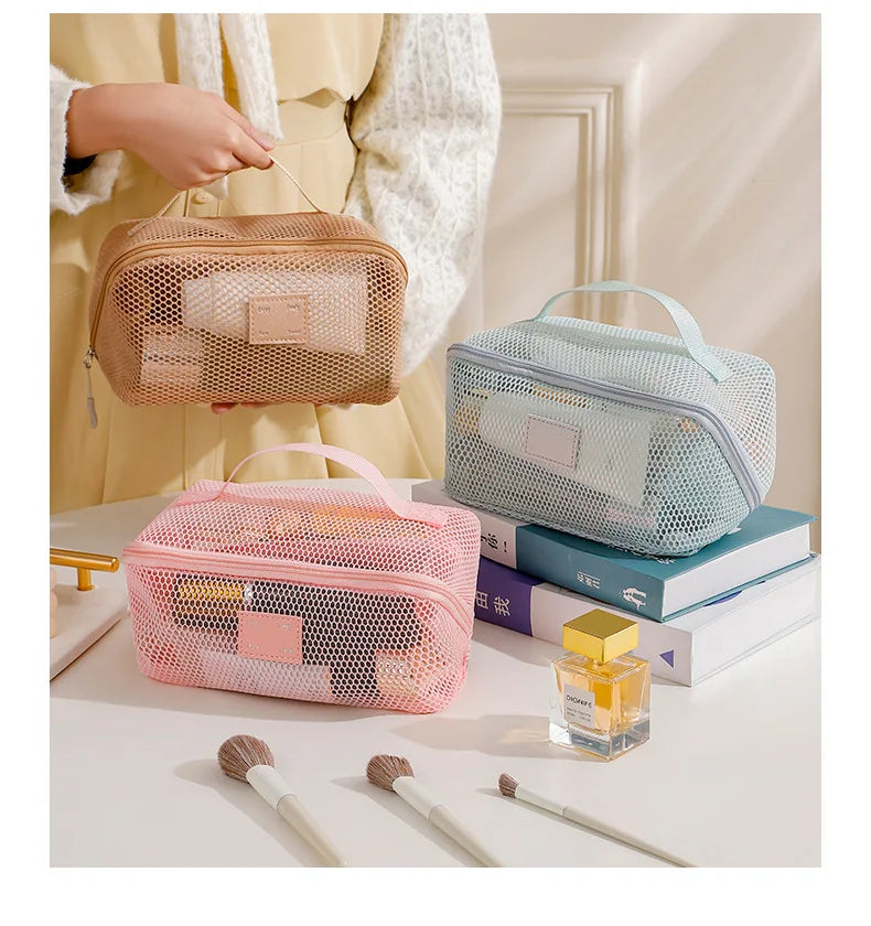 Carvallo ClarityBag Mesh | Transparent & Rymlig | 23 × 11 × 11 cm | För Resor & Vardag