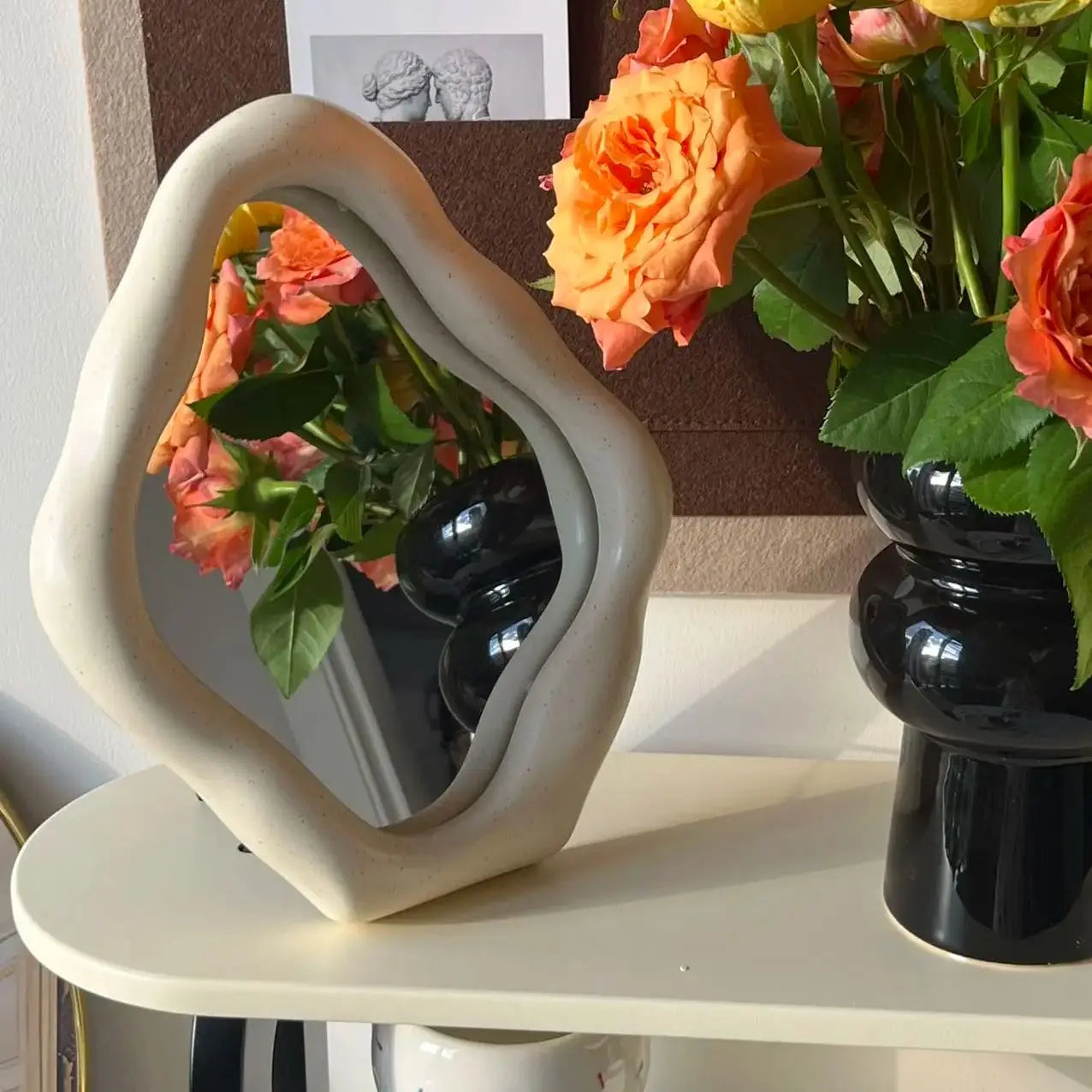 RetroLume - Snyggt oregelbundet sminkspegel med vintage charm och modern appell