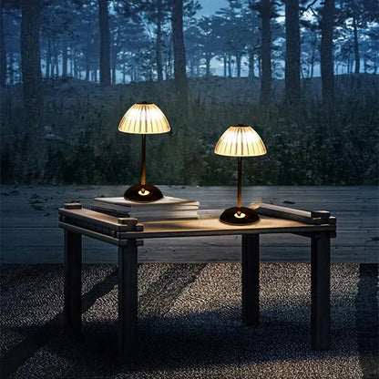 LumeLuxe – Dimbart LED Bordslampa med Skandinavisk Design &amp; USB