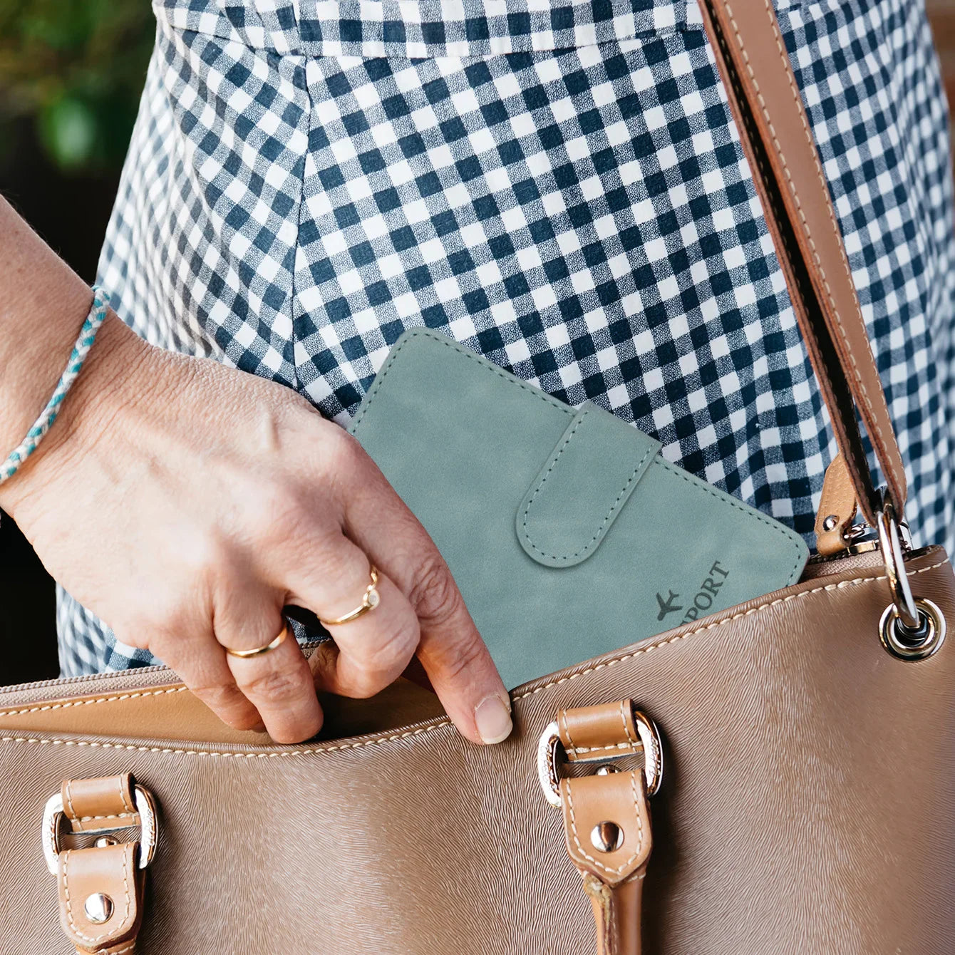 Carvallo Travello | RFID-skydd | Äkta läderlook | För damer & herrar