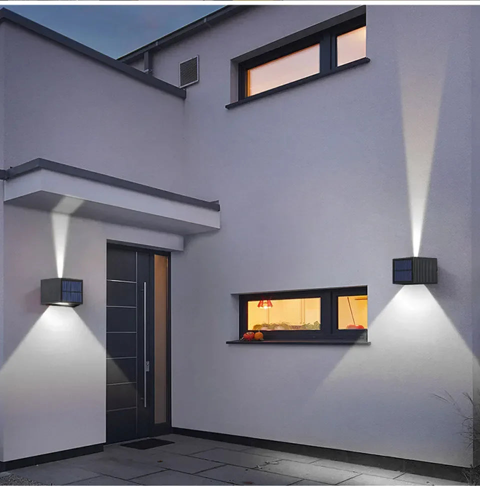 Carvallo Beam | LED Solarlampa | Upp & Ner Ljus | IP65 Vattentät | Justerbar Ljusvinkel | För Trädgård & Fasad