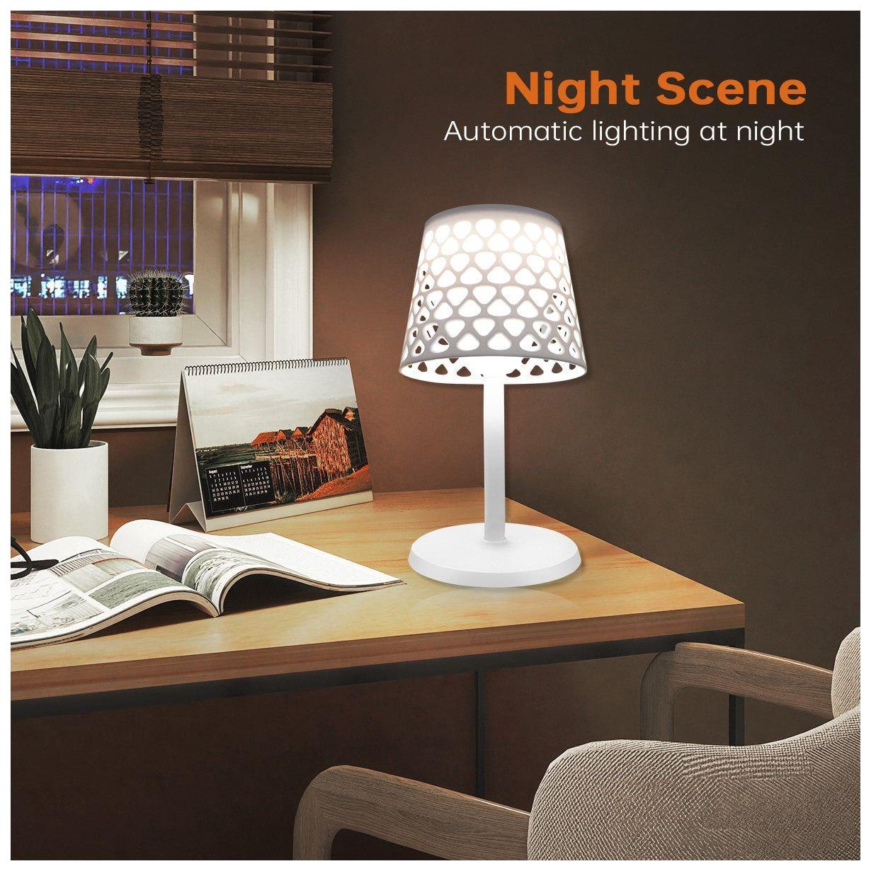 SolarRadiance Lampa - Modern trådlös solenergilampa för trädgården med 3-faldig installation