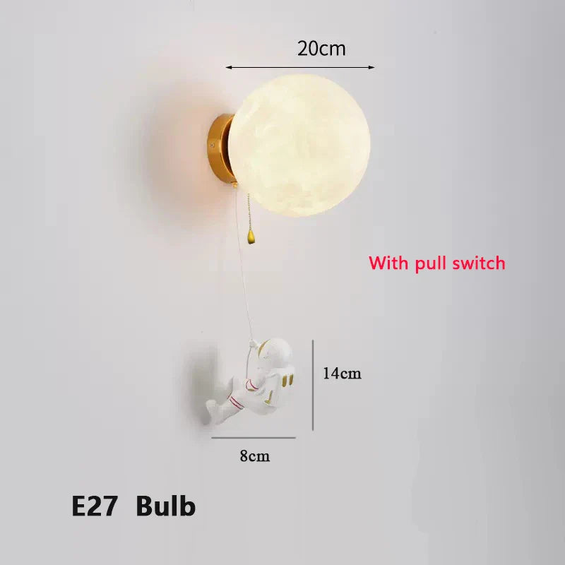 LunarGlow - Astronaut Vägglampa med Månlika Ljus