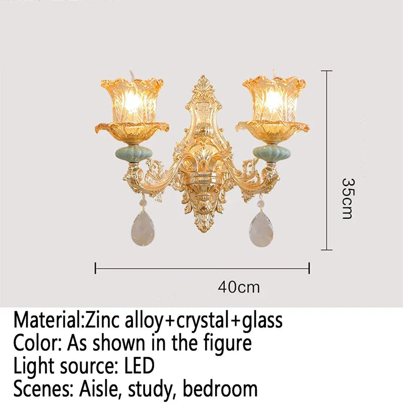 CrystalLuxe - Elegant Europeisk Kristall Vägglampa för Lyxiga Interiörer