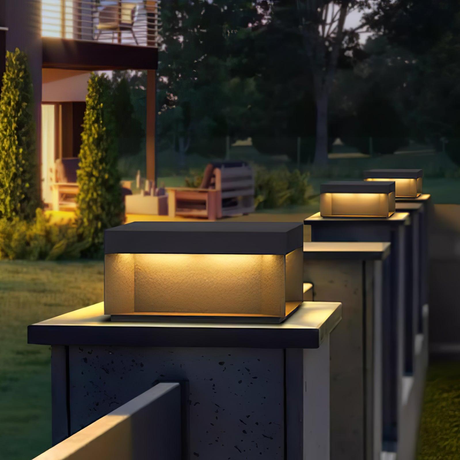 Matt svart ram sol utomhus postlampa