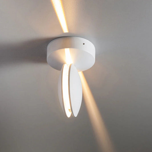 ScottyGlow – 360° Rotating LED wall spotlight for focused and flexible lighting