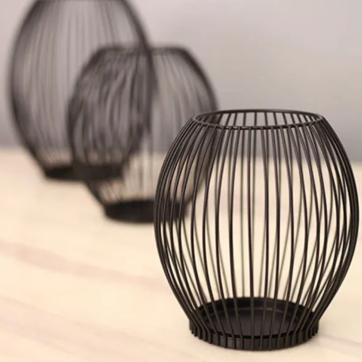 Carvallo – Smidesjärnsljusstake med en tidlös look