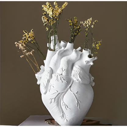 BloomHeart Vase - Elegant Grekiskt Inspirerad Hjärta Formad Torkad Blomkruka