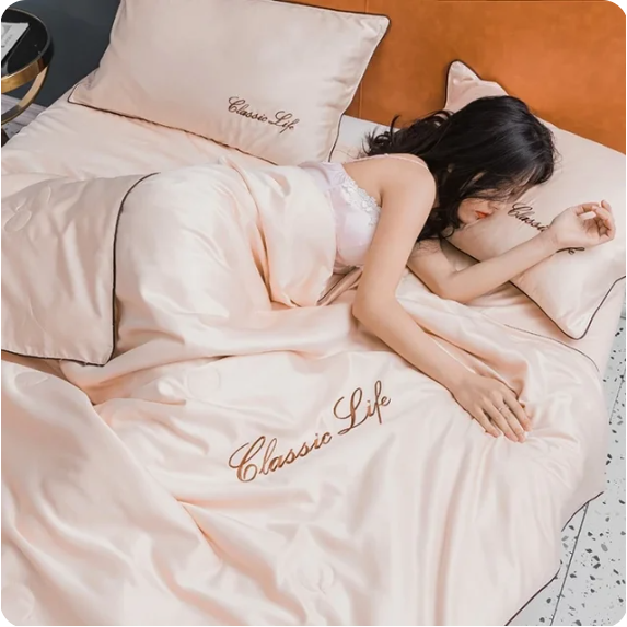 Orit - Upplev kalla sommarnätter med denna filt