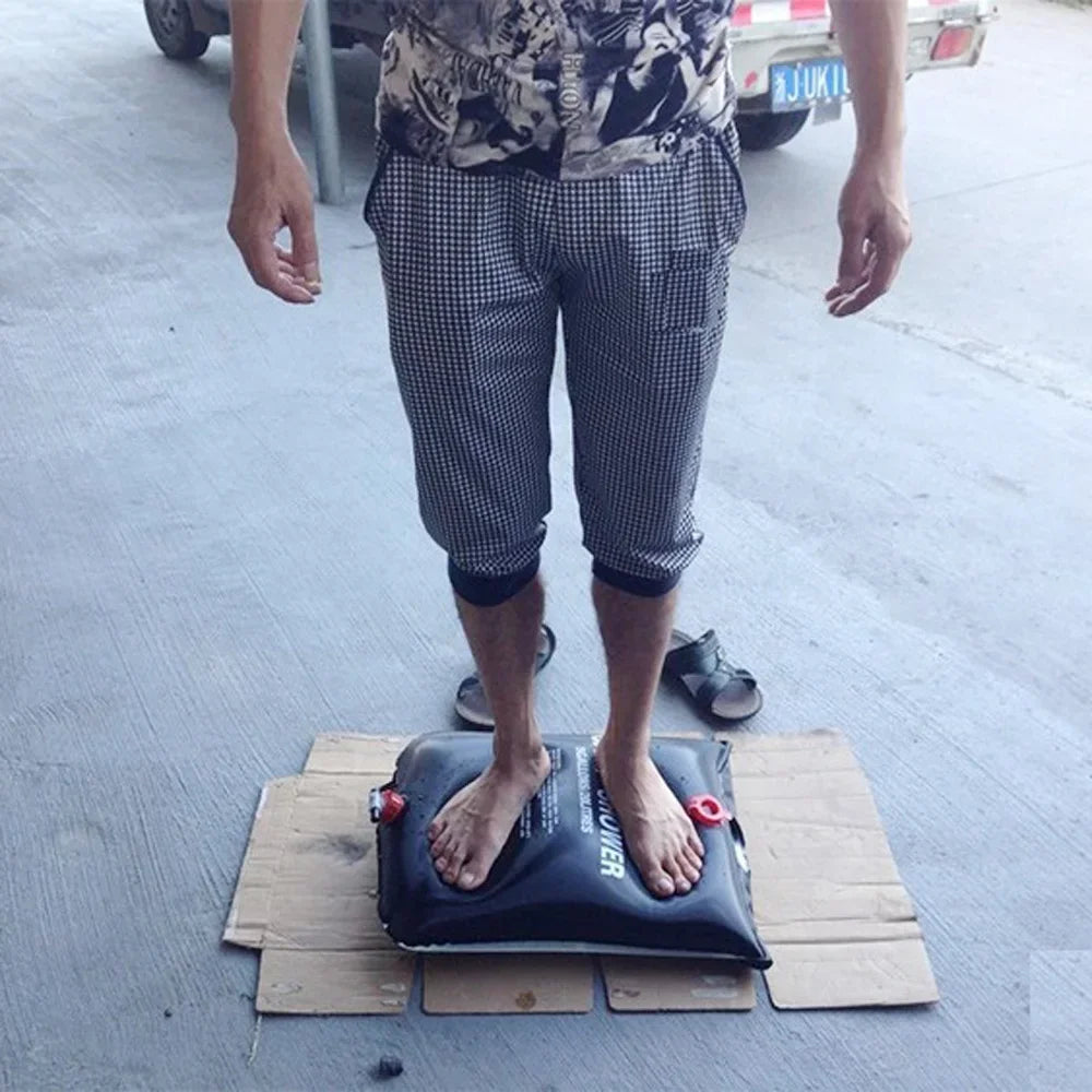 Carvallo 20 duschsäck 20L | Fällbar & utomhuslämpad | Upp till 48 °C vattentemperatur | För camping & resor