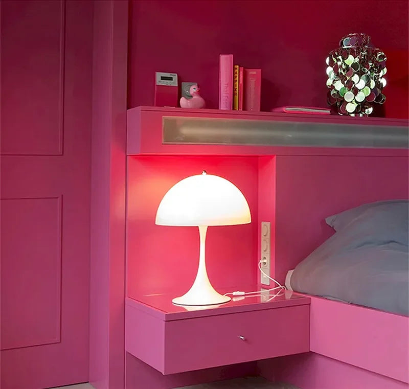 RoyaleGlow Retro Dansk Bordlamp / Golvlampa - Ikonisk Svampdesign för Moderna Utrymmen