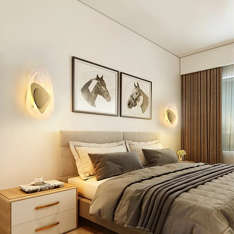 GlowElegance - Modern LED Vägglampa för Sovrum och Vardagsrum