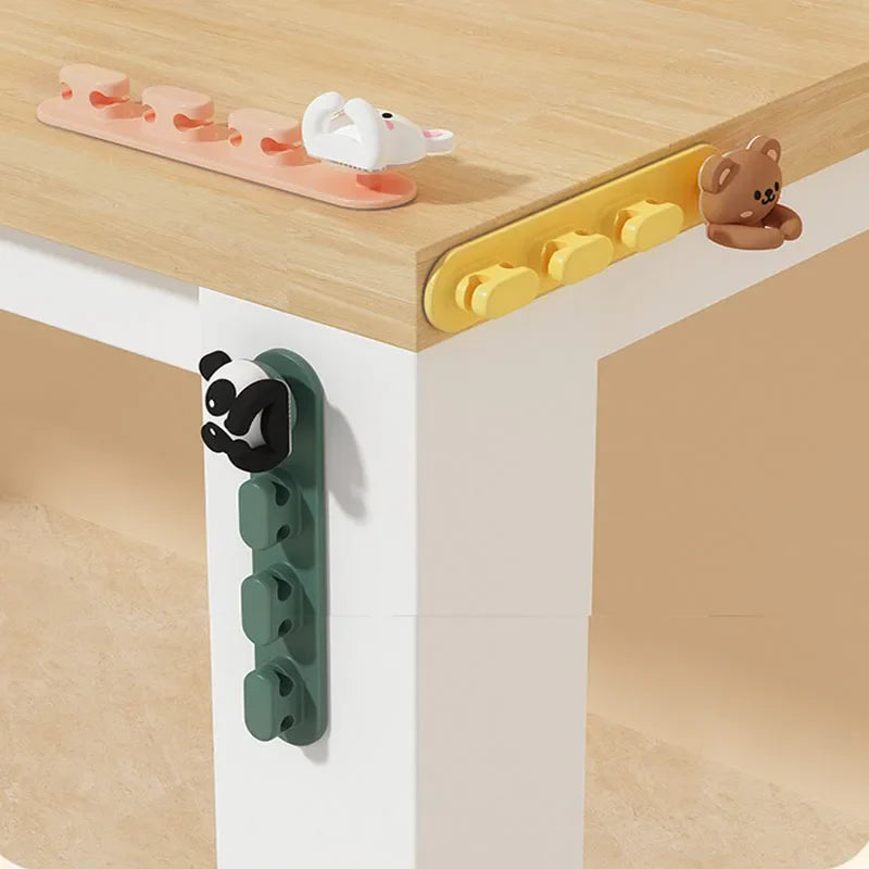 Carvallo Tierische Kabelhalter | Självhäftande & Platsbesparande | Skrivbordsorganisatör för laddkablar & USB