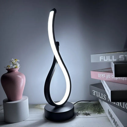 Kreativ LED Bordslampa för Sovrum – Stilig Nattlampa och Dekorativ Sänglampa med Mjuk Glöd