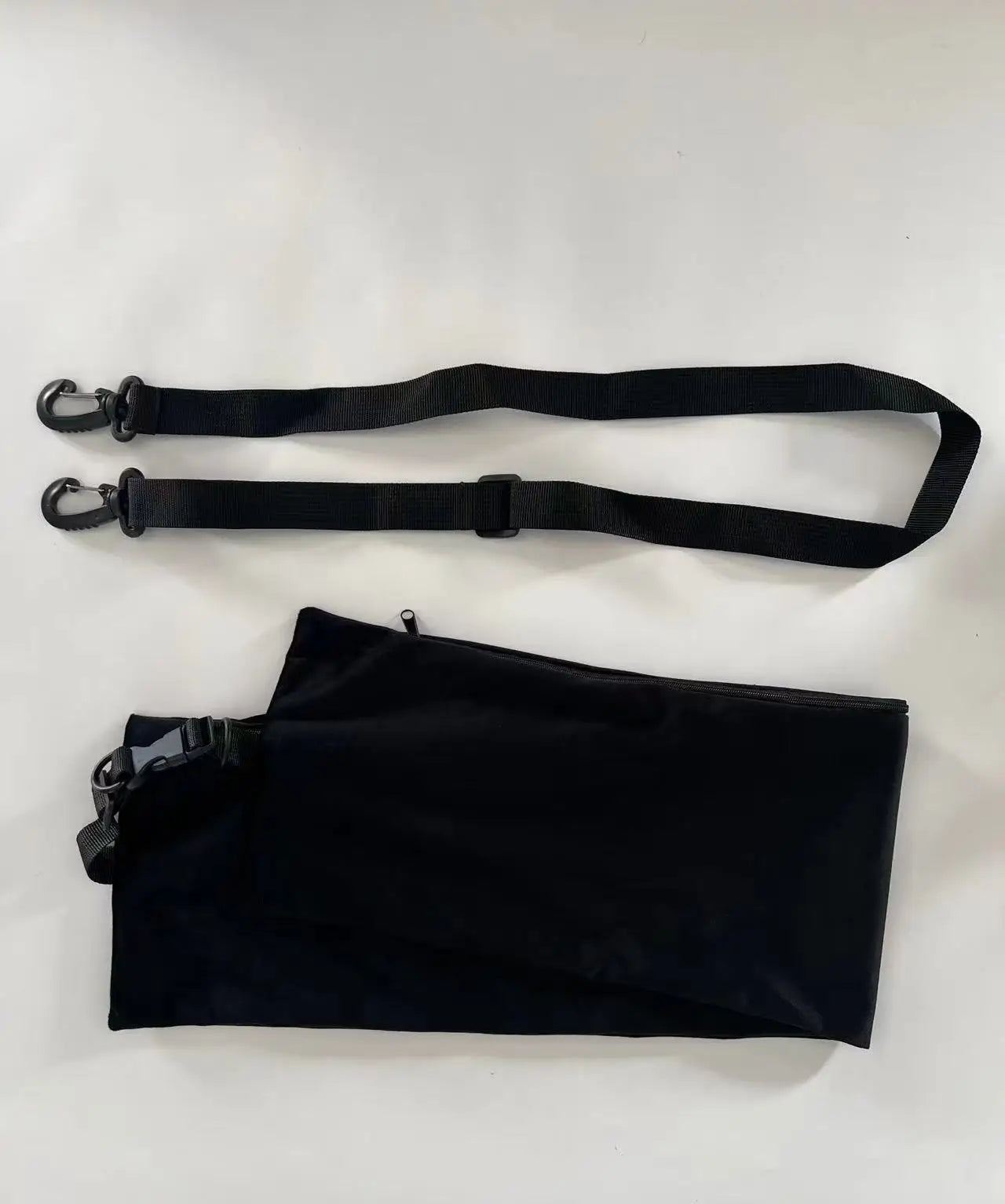 Carvallo Resekudde 2-i-1 | Fyllbar med kläder | Nackkudde & Förvaringsväska | Tvättbar & Ergonomisk