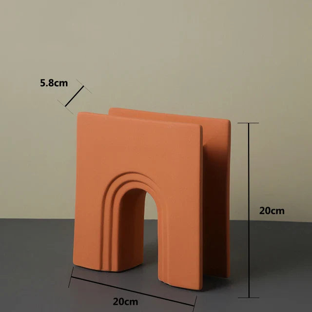 NordHaus – Skulpterad geometrisk vas med unikt hantverksdesign