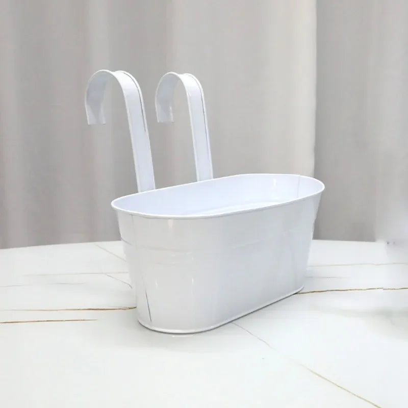 Carvallo Balkongkärl | Hängande växtkärl i metall med krok | Rostfri & Med vattenavlopp | Svart eller Vit